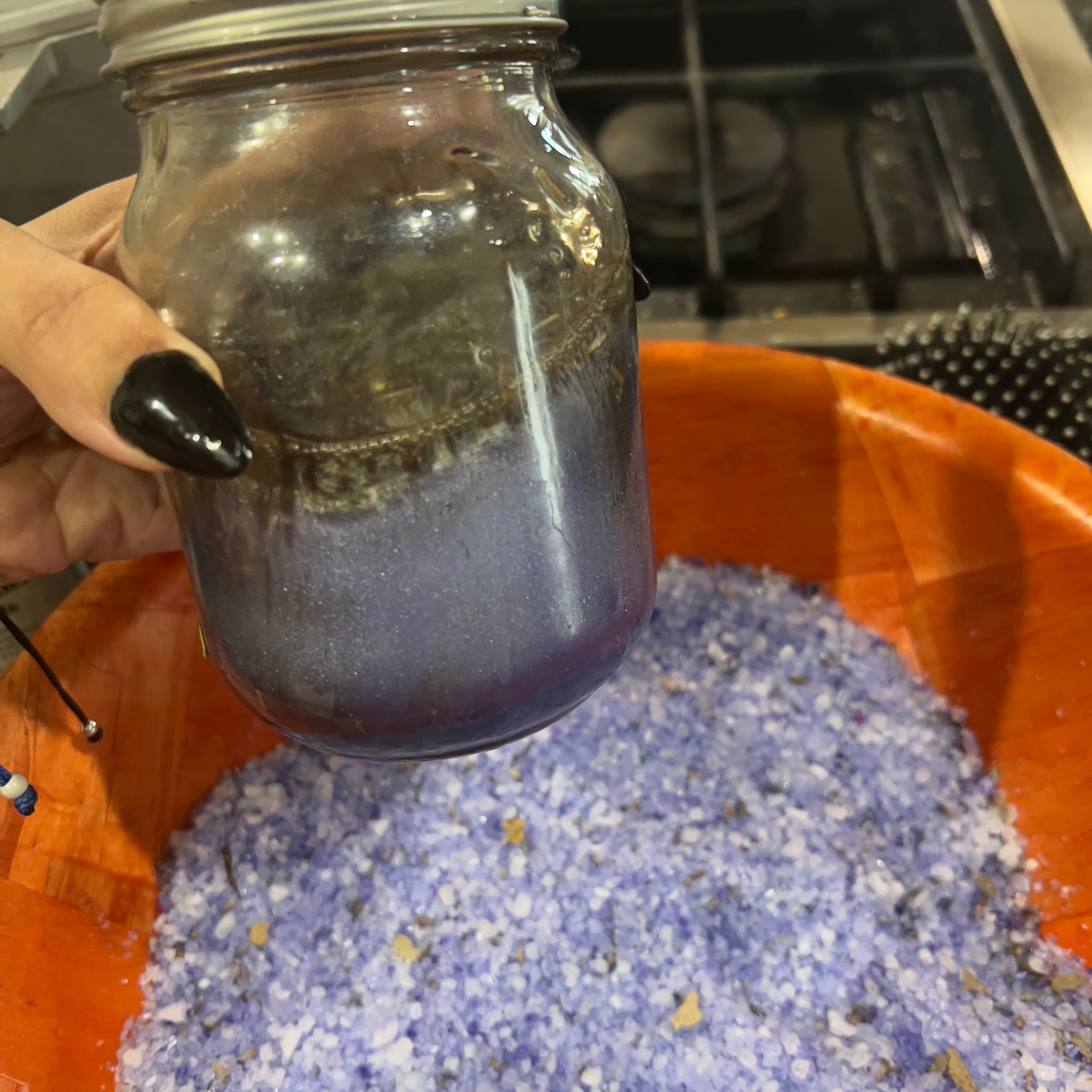 Empath Spell Bath Salt Potion - Your Gateway to Healing, Relaxation, and Emotional Harmony