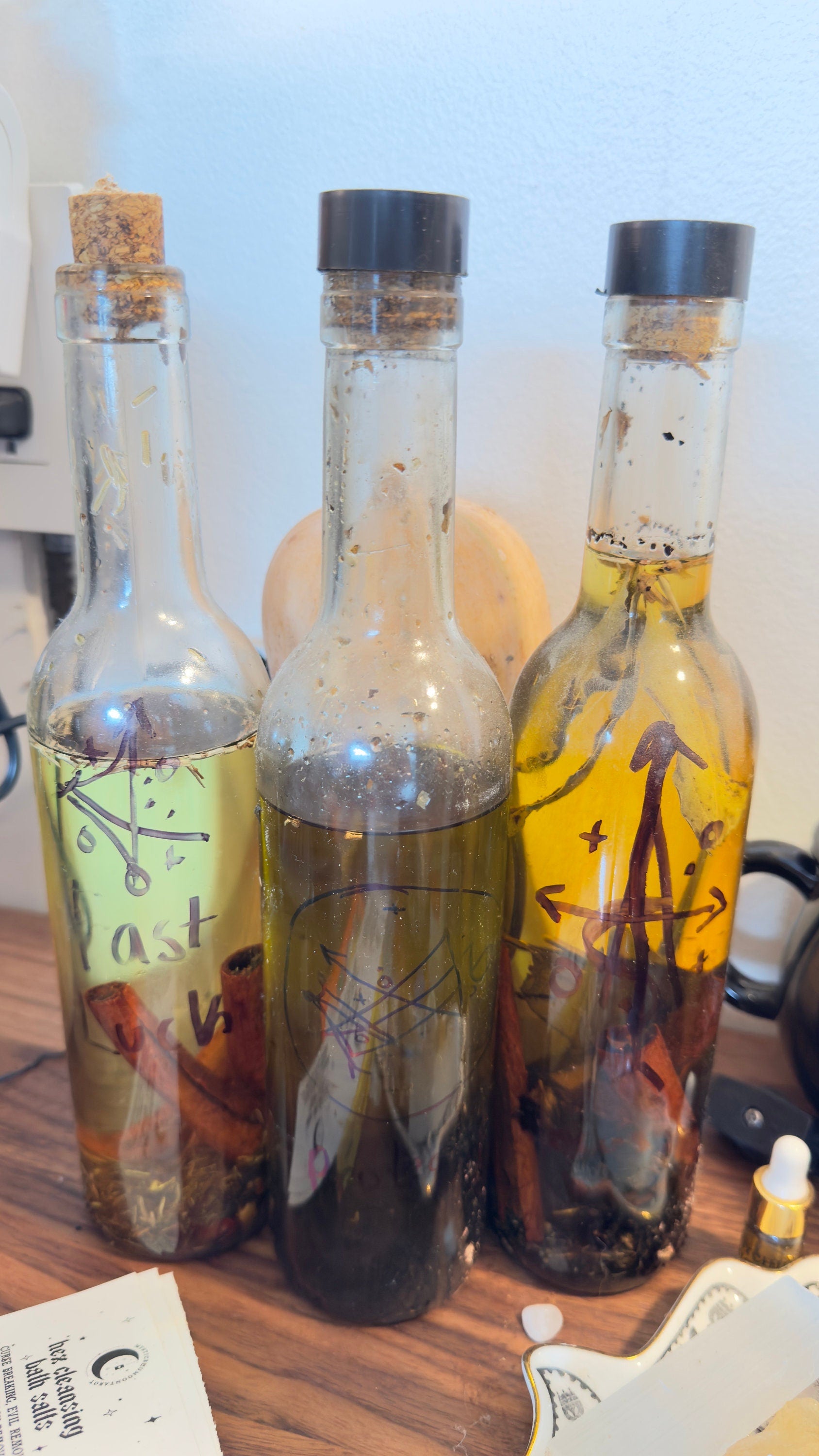 Intention Spell Jar Keychain Witchy Jewelry Reconciliation Love Money Protection Anxiety Positive Love Energy Curio Jar Witchy Gift