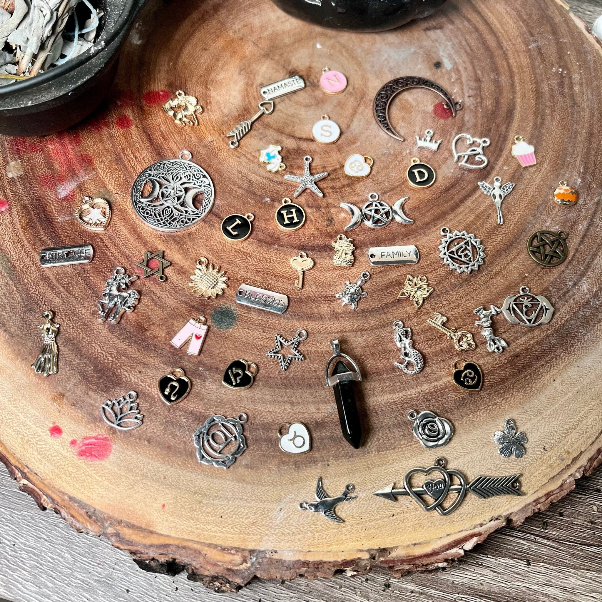 50 Divination Charms | Lucky Dip Mystery Charm Casting | Charm Confetti Scoop Witch's Brew Silver Gold Enamel | Zodiac & Letters - MysticBluuMoonTarot