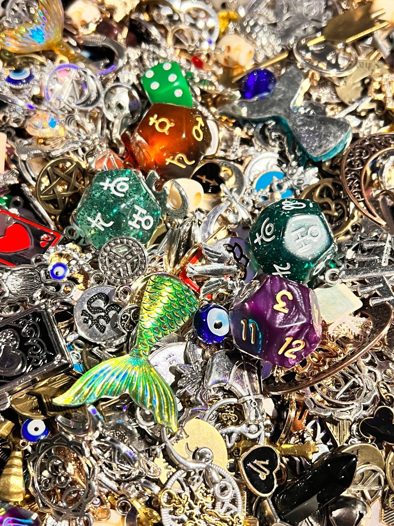 Confetti Scoop Charms | Tin Lucky Dip Mystery Divination Charm Casting Witch Kit Readings Silver Gold Enamel | Zodiac - MysticBluuMoonTarot