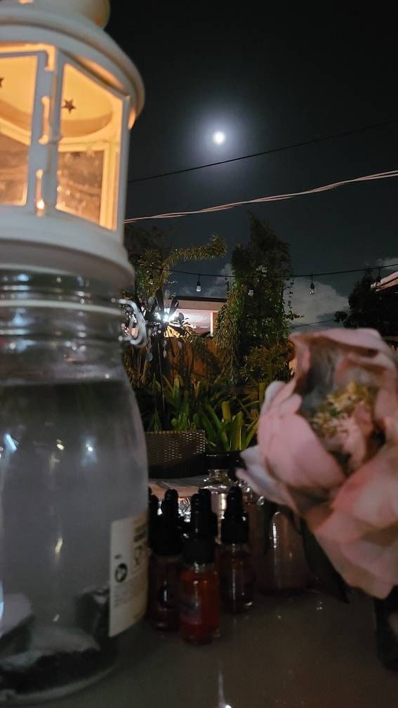 Divination Conjure Oil Psychic Visions Oil Tarot Oracle Oil Witchcraft Santeria Hoodoo Voodoo - MysticBluuMoonTarot