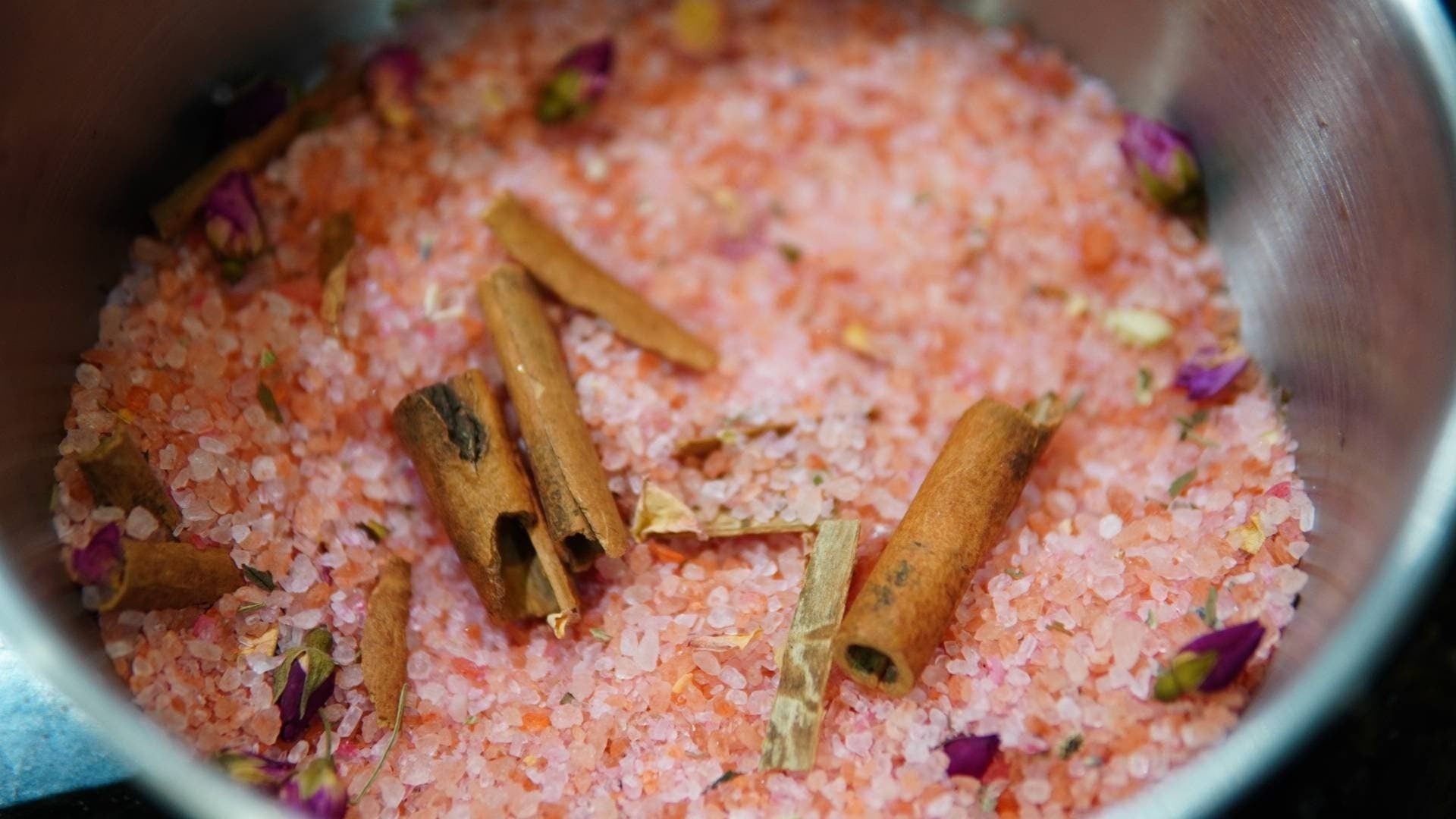 Love Spell Bath Intention Attraction Lust Sex - Positive Intense Energy - MysticBluuMoonTarot