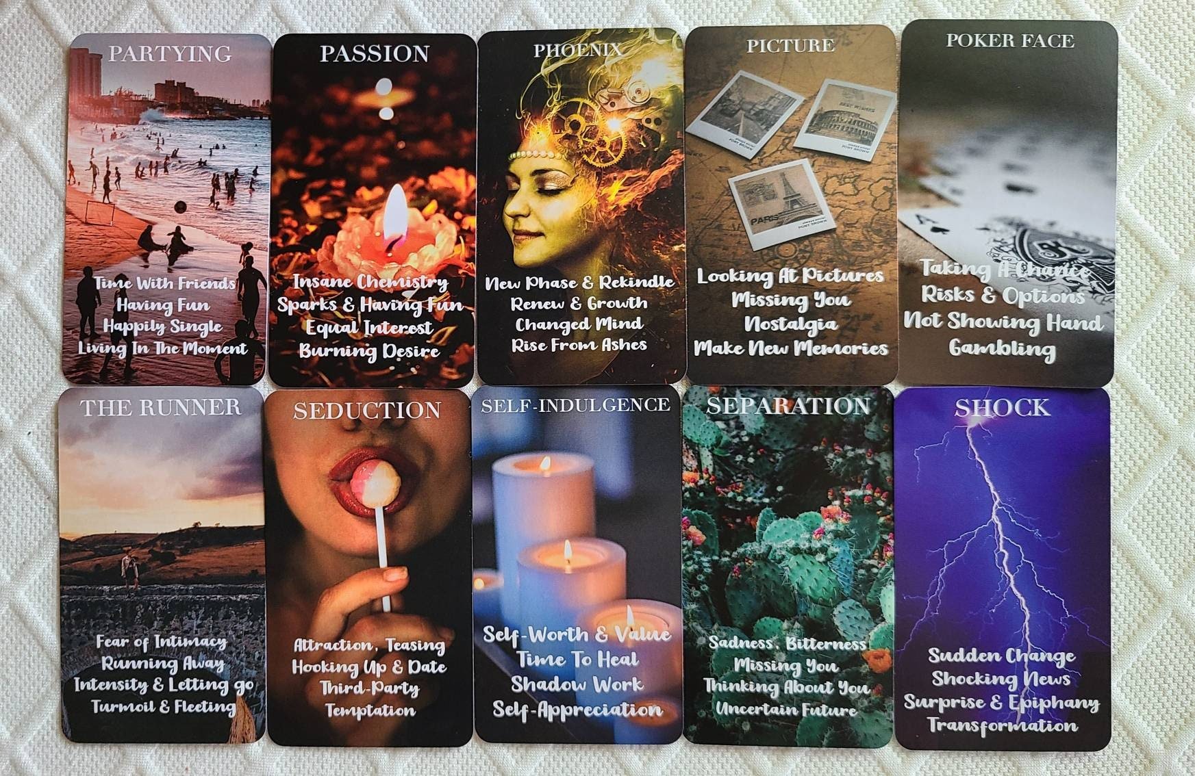 Mystic Red Rose Oracle Deck Situations Tarot Deck Twin Flame Deck Love Oracle Cards Messages Deck - MysticBluuMoonTarot