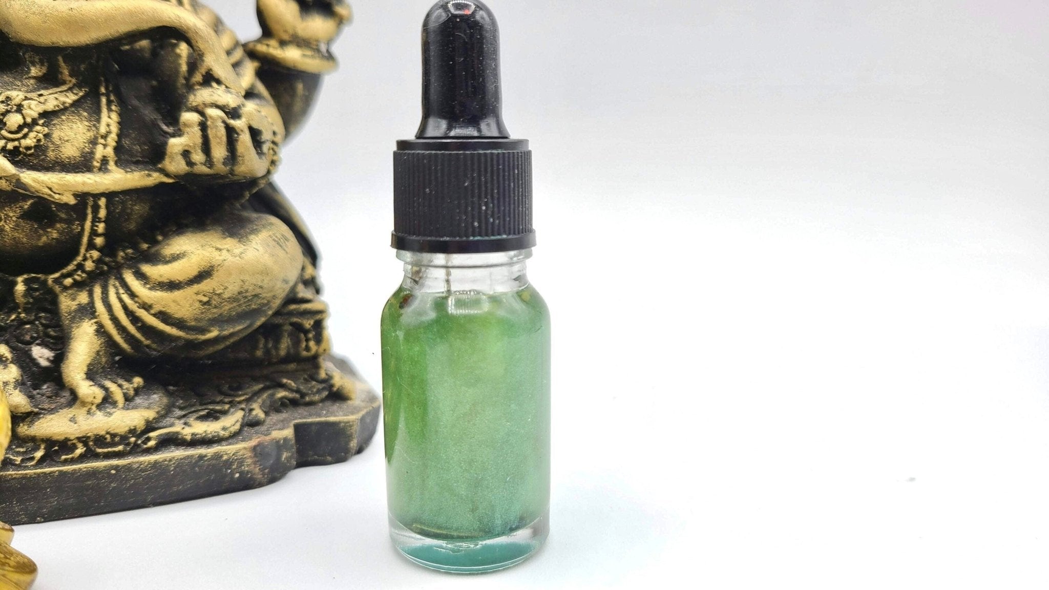 Prosperity Spell Oil Intention Manifestation Abundance Attract Money Wealth Good Fortune Career - MysticBluuMoonTarot