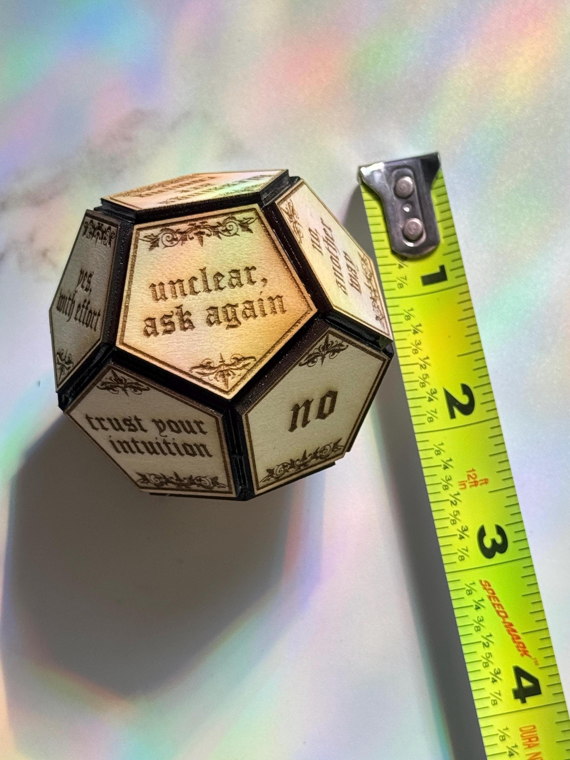 Life Theme Divination Die – Wooden Dice for Tarot-Inspired Readings, Shadow Work & Spiritual Clarity