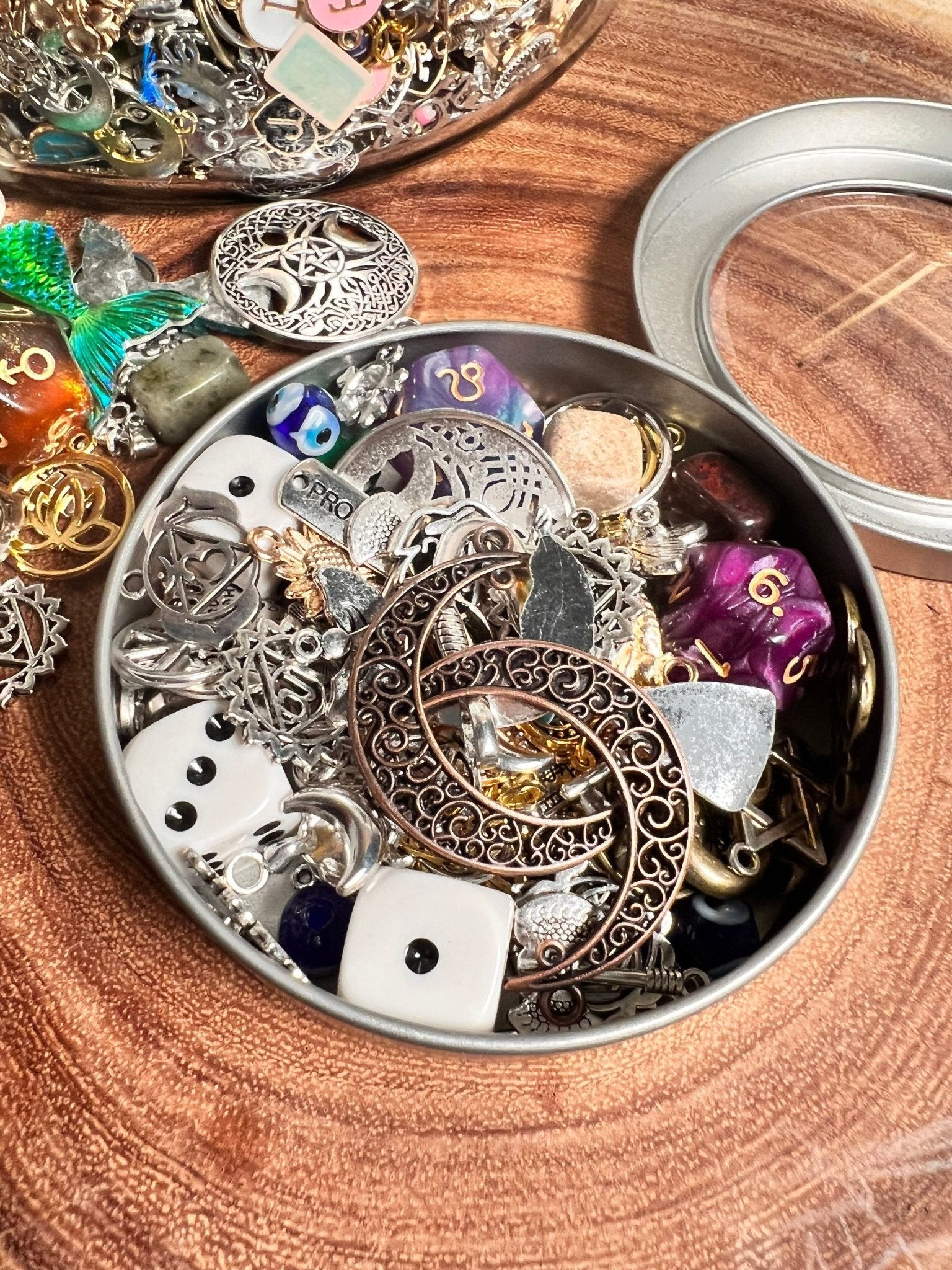 Divination Charm Confetti Scoop | Tin Window 100+ Items | Lucky Dip Mystery Divination | Witch Kit Readings Silver Gold Enamel Zodiac - MysticBluuMoonTarot